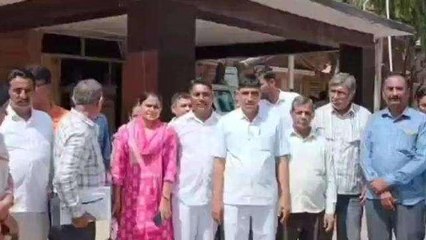 बाड़मेर: नर्सिंग कर्मियों ने सरकार पर लगाया वादा खिलाफी का आरोप, सौपा ज्ञापन