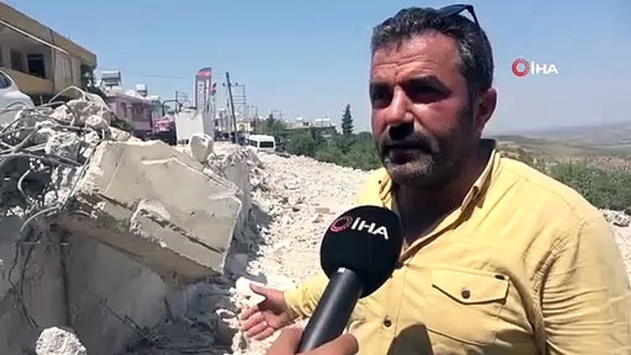 Der Verlust von 25 Millionen TL schreckte ihn nicht ab und er begann wieder in der Erdbebenzone zu arbeiten.