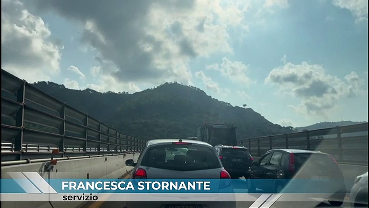 Mattinata da incubo in autostrada tra Villafranca e Messina