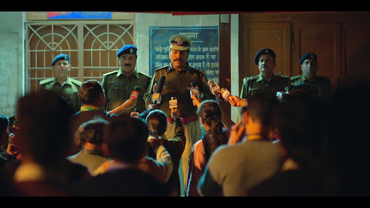 Khakee The Bihar Chapter S01E01 Hindi - 004