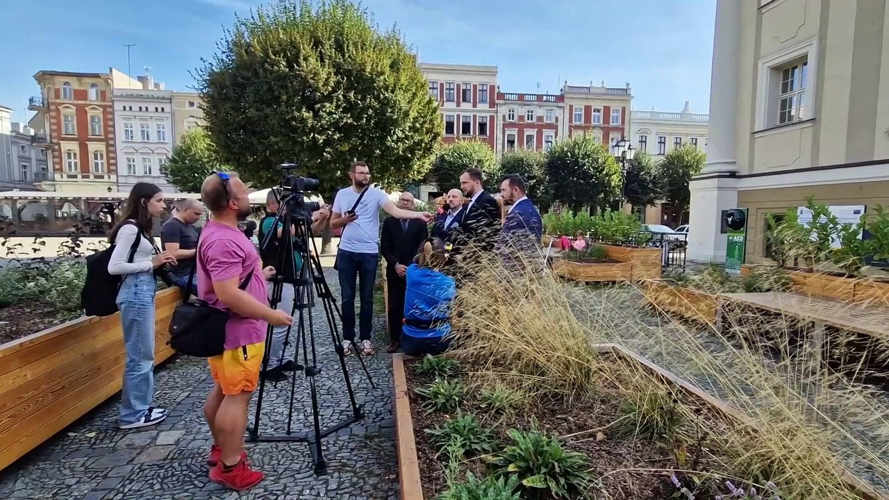 Konferencja prasowa Konfederacji w Lesznie