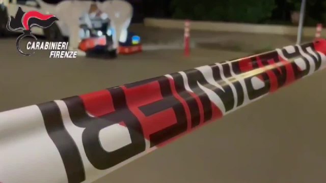Donna uccisa in strada a Castelfiorentino a colpi di pistola