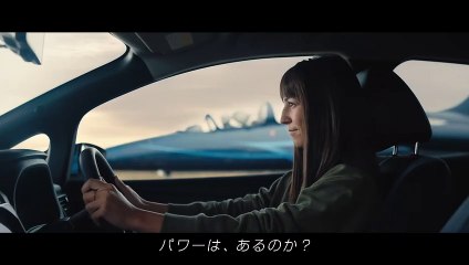 نيسان ليف تتحدى طائرة نفاثة في سباق السحب القريب وتنجح في التحدي