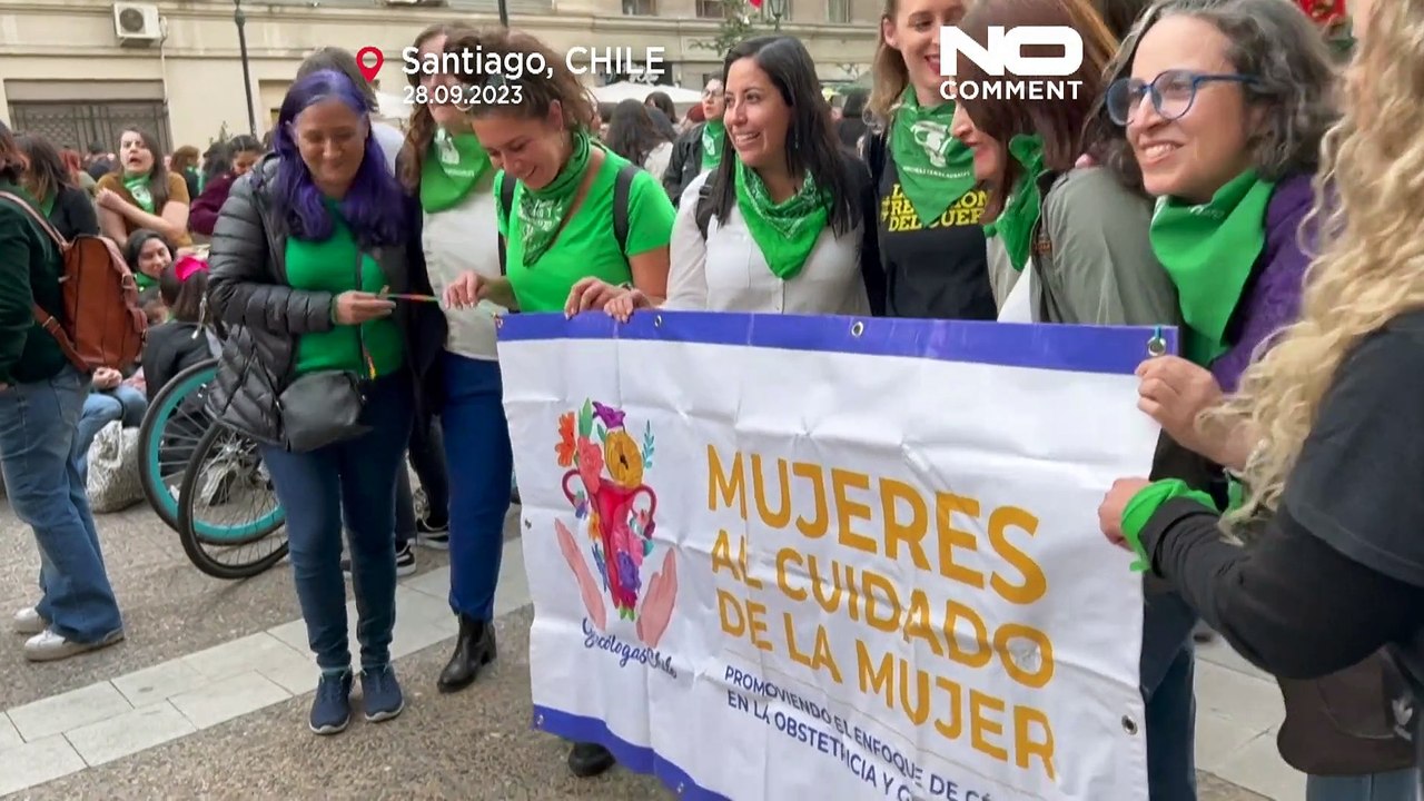 Giornata internazionale dell'aborto sicuro, l'"Onda verde" marcia in America Latina