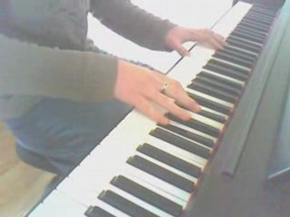 Piano-Mariah Carey-Through the rain