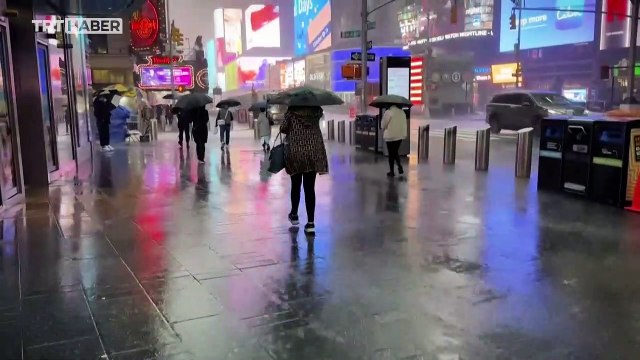 New York'ta su baskınları nedeniyle olağanüstü hal ilan edildi