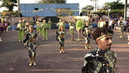 Banda Getúlio Guedes na Praça da Biblioteca em Itambé