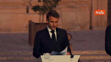 Migranti, Macron: Mostrare solidariet? all'Italia