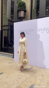 Nabilla pendant la Fashion Week à Paris. Instagram