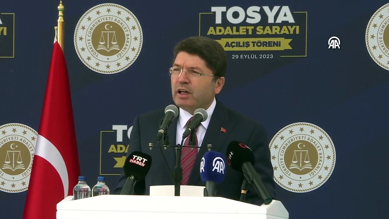 Réaction du ministre de la Justice Tunç à ceux qui ont critiqué la décision dans l'affaire Gezi : ne sont-ils pas tenus responsables dans l'État de droit ?