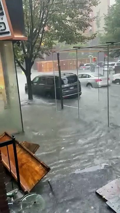 Inondations New York À Williamsburg, Brooklyn