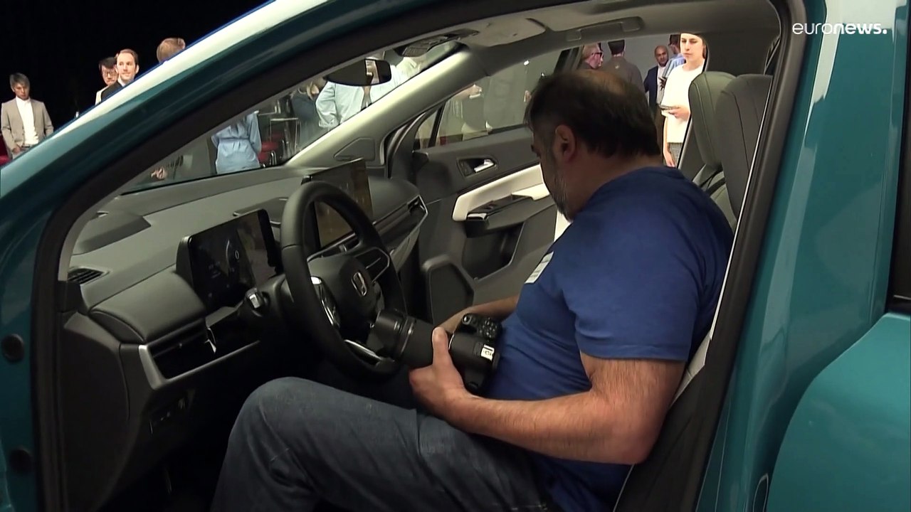 شاهد: شركة السيارات اليابانية هوندا تطلق أول سيارة كهربائية في أمريكا الشمالية