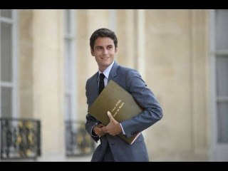 Gabriel Attal torse nu : la photo qui choque Instagram !