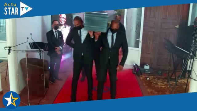 Obsèques de Jacob Desvarieux : le cercueil du chanteur emmené en musique lors d'une danse insolite