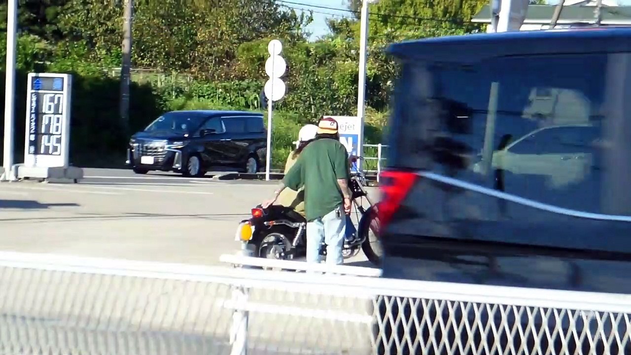 Another Crazy Trucker in Japan