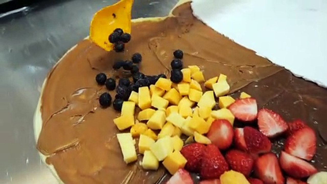 Amazing Size Giant Fruit Ice Cream Crepe-Korean Street food