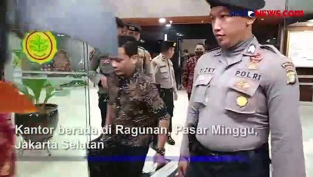Penggeledahan Kantor Kementan Selesai setelah 14 Jam, Penyidik Bawa 5 Koper