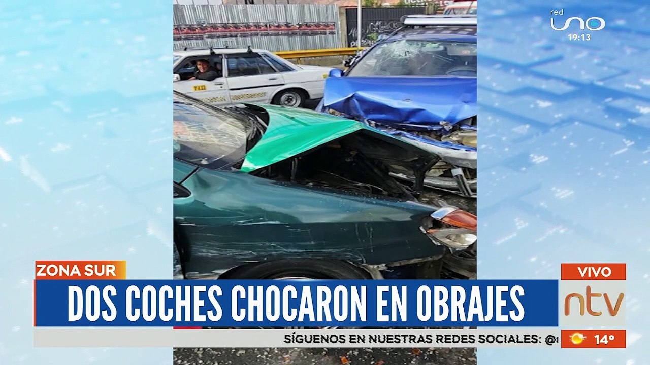Dos coches chocaron en Obrajes.