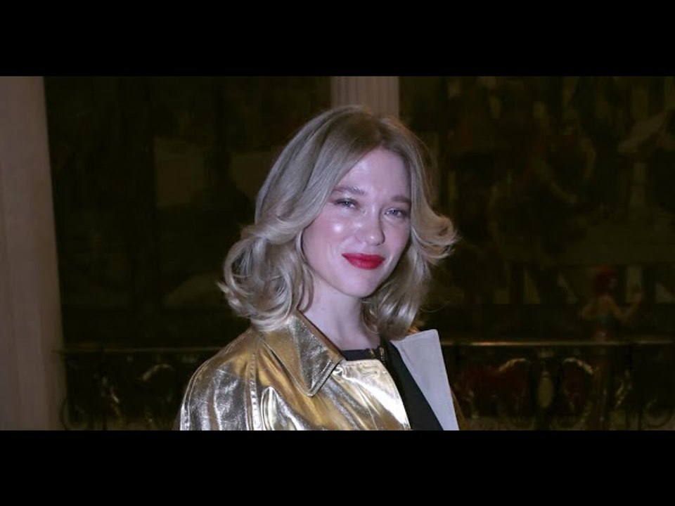 VIDEO: Léa Seydoux en mode cosmonaute, Nicolas Maury sublime maquillé... Les stars séduisent chez Lo