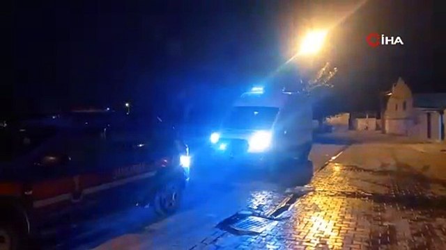 Bir polis bıçaklandı, özel harekat ve JASAT operasyon düzenledi