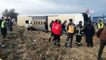 Amasya'da yolcu otobüsü devrildi: Çok sayıda yaralı var
