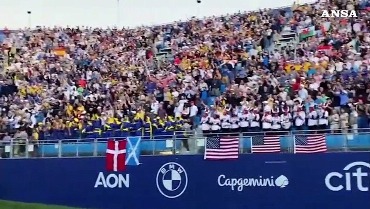 Ryder Cup, al via la seconda giornata: tifo e cori da stadio al Marco Simone