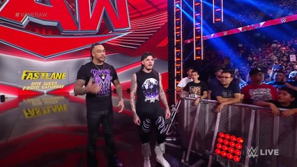 Damian Priest disagrees with The Judgment Day brawling with Rhodes, Uso, Owens & Zayn