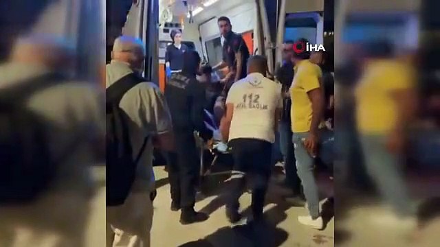 Le suspect qui a frappé la personne avec un harpon à la jambe lors d'une dispute sur la plage Yeşilköy d'Istanbul a été arrêté