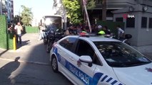 1 mort, 4 grièvement blessés lors d'affrontements devant le palais de justice d'Izmir : 17 arrestations