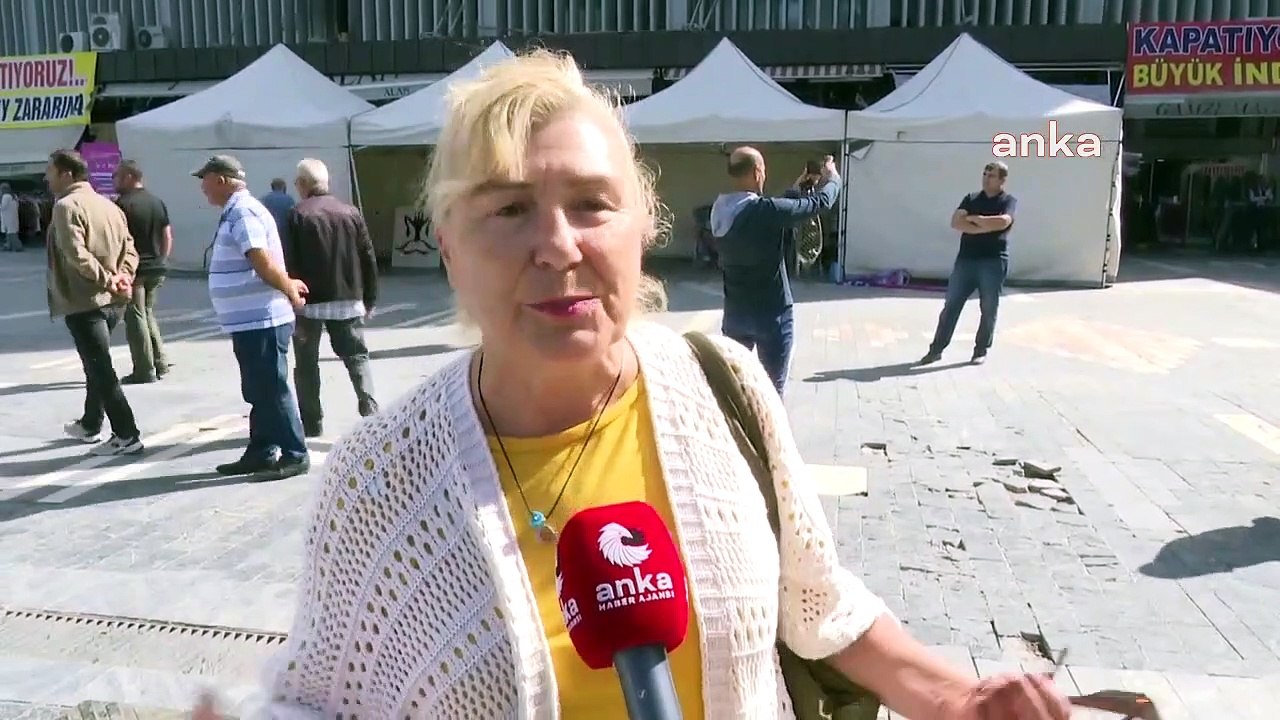 La place Ulus est la zone de socialisation la moins chère pour les retraités d'Ankara... Les retraités qui ne peuvent pas s'en sortir : ＂Méritons-nous autant d'être méprisés？ Nous sommes aussi dans ce pays...