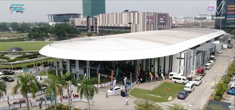 Gleb Syritsa ungguli peringkat ke-8, Simon Carr Juara LTDL 2023