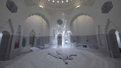 Zeyrek Çinili Hamam’da son sergi