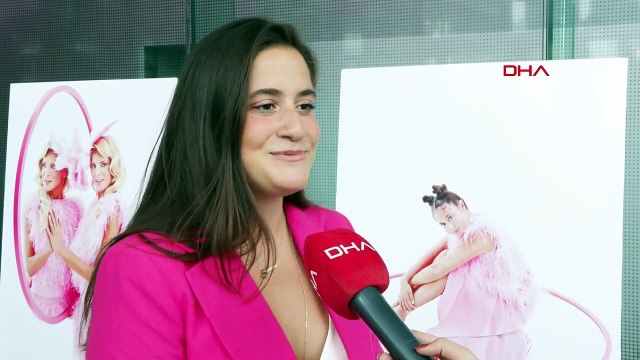 La nageuse turque Aysu Türkoğlu a traversé la Manche à la nage