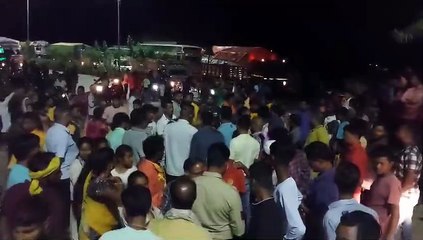 Download Video: गणेश प्रतिमा विसर्जन में बज रहा डीजे पुलिस ने किया जब्त, मचा बवाल, गुस्साए लोगों ने किया चक्काजाम