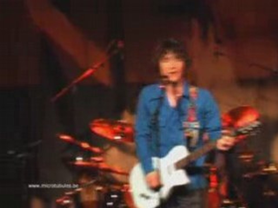 Emergenza  -New Morning-  Tais Toi Femme