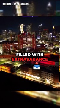 Drake splashes $250,000 in cash!