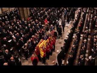 Who is walking behind the Queen's coffin? Full list