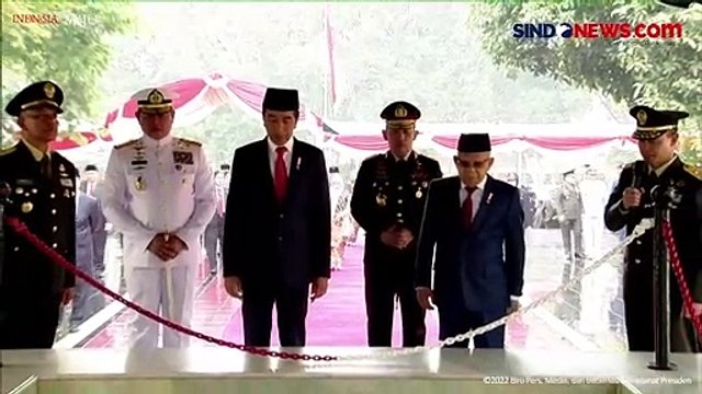 Momen Presiden Jokowi dan Wapres Ma'ruf Amin Berdoa di Sumur Lubang Buaya