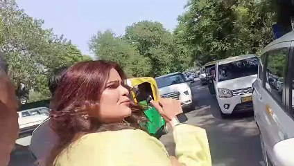 Скачать видео: बिग बॉस फेम अर्चना गौतम से बदतमीजी का वीडियो वायरल