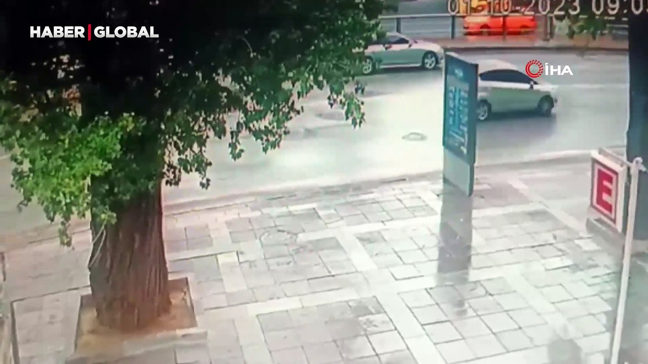 Ankara'daki terör saldırısında saniyeler önce yaşananlar kameraya yansıdı