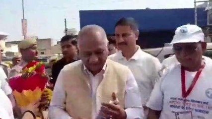 गाजियाबाद : नगर निगम द्वारा चलाया गया सफाई अभियान, सांसद वीके सिंह रहे मुख्य अतिथि