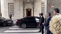 Le cliché qui a marqué l'ouverture du parlement ! Kılıçdaroğlu a serré la main de son rival au congrès, Özgür Özel