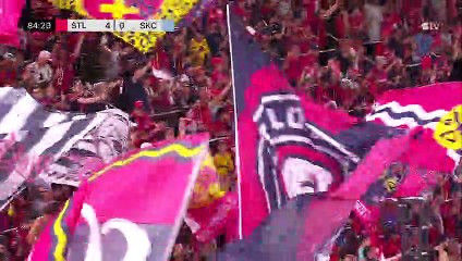 Kaleci çaresiz kaldı! MLS'deki şık gollere yenisi eklendi...