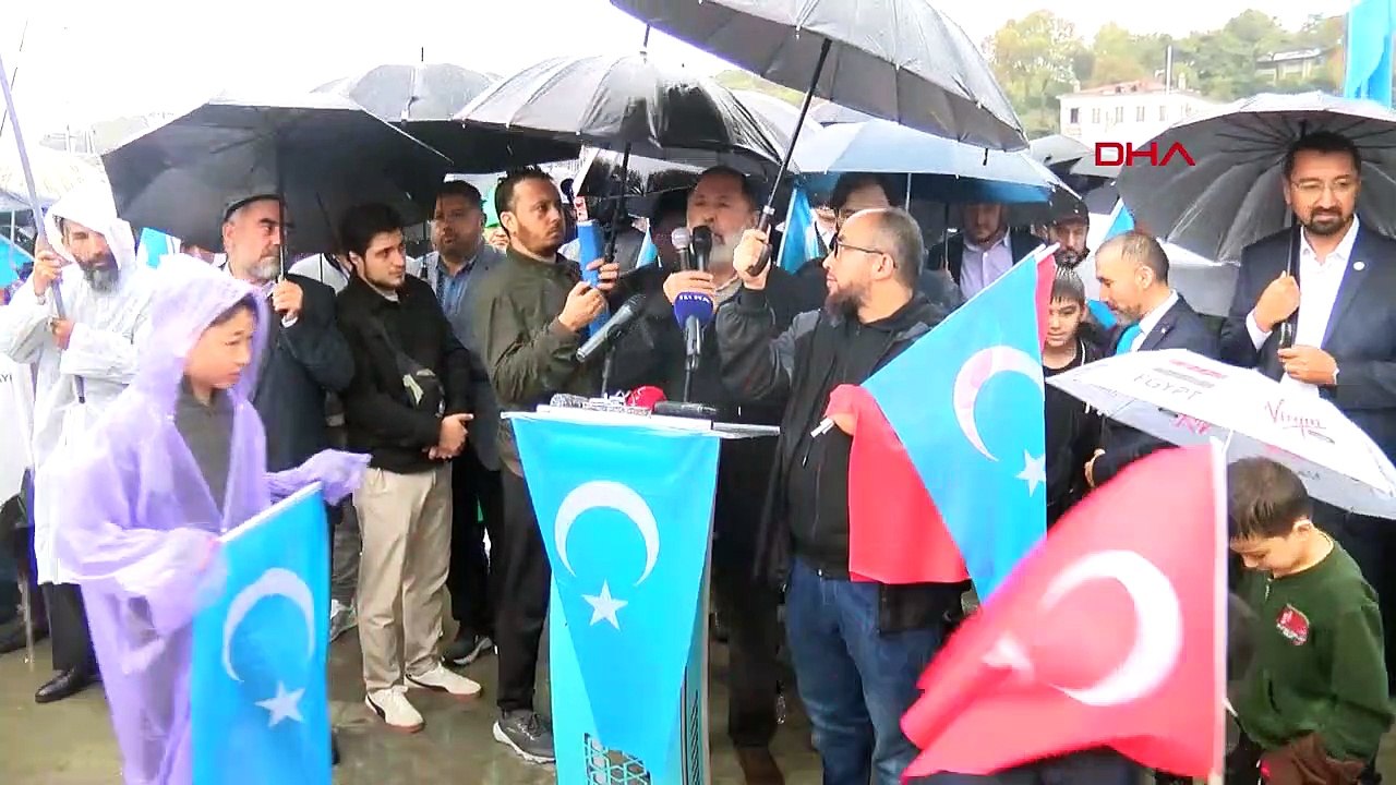 Les Turcs ouïghours ont organisé une manifestation à l'occasion du 74e anniversaire de l'occupation du Turkestan oriental