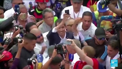 Venezuela : mandat d'arrêt contre Juan Guaido