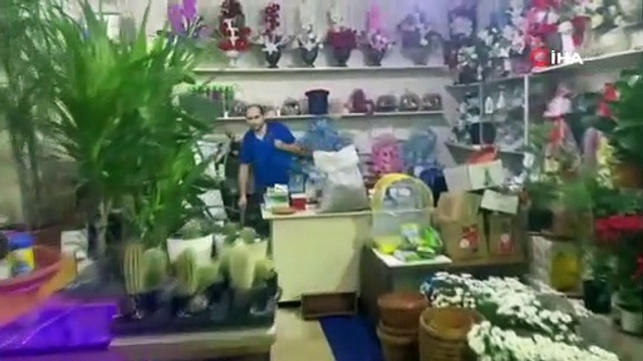 Yine Karadeniz, yine yağmur, yine kabus: 5 dakikalık yağış koca şehri yuttu!