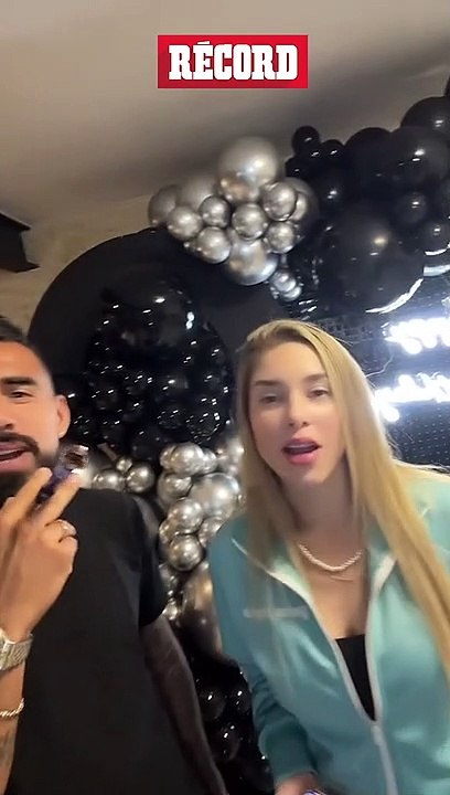 Jugadores de CRUZ AZUL CELEBRAN CUMPLEAÑOS de Kevin Castaño TRAS TRIUNFO ANTE SAN LUIS