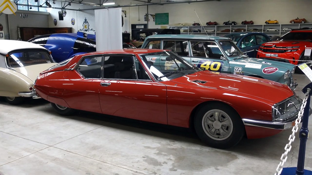 LAVENTURE CITROËN - TOUR dun des MEILLEURS CONSERVATOIRES AUTOMOBILES au MONDE