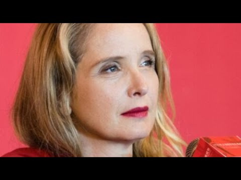 Julie Delpy : cet affreux tournage avec Juliette Binoche et Leos Carax qui l’a...