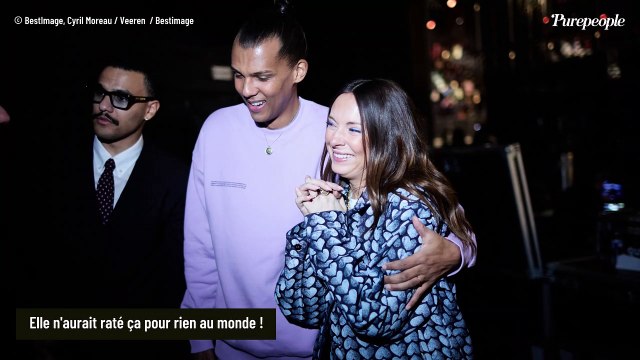 PHOTOS Coralie Barbier : Petite culotte et paire de collants, la femme de Stromae ose le minimal-chic au défilé Hermès